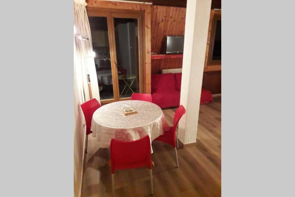 Studio Tout Equipe Avec Balcon Et Vue Exceptionnelle Residence Las Carols Font-Romeu-Odeillo-Via Zewnętrze zdjęcie